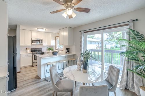 3005 Ontario Ln, Bismarck, ND, 58503-0438 | Card Image