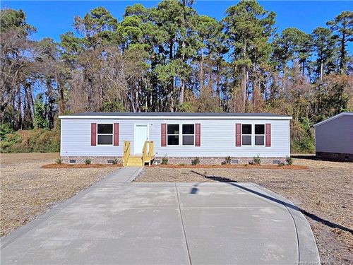 4051 Lodge St, Wade, NC, 28395-9603 | Card Image