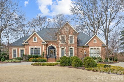 5202 Carmel Club Dr, Charlotte, NC, 28226-8087 | Card Image