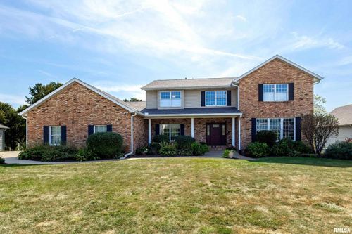 2919 E 44th Ct, Davenport, IA, 52807-1585 | Card Image