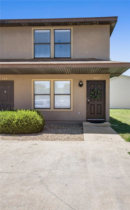902 Durham Pl, Bentonville, AR, 72712-6484 | Card Image