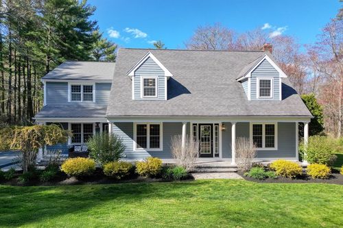 11 Heathers Path, Plympton, MA, 02367-1518 | Card Image