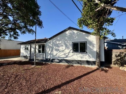 618 La Presa Ave, Spring Valley, CA, 91977-5101 | Card Image