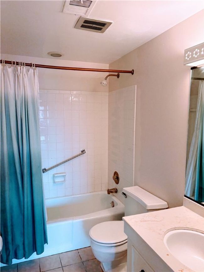 Master bathroom | Image 28