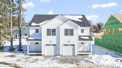 35-10 Hogan Circle, Westbrook, ME, 04092 | Card Image