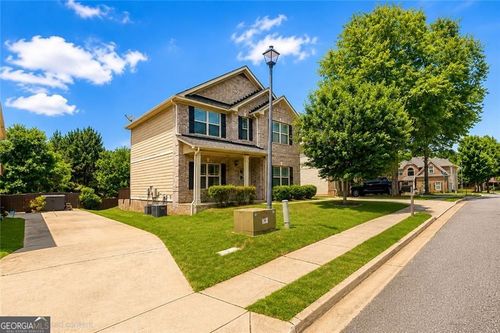 14 Madrid Ave, Newnan, GA, 30263-1281 | Card Image
