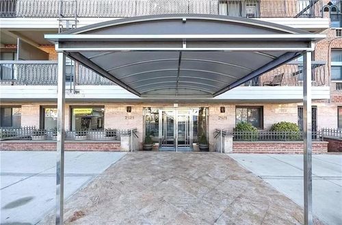 apt-7m-2121 Shore Pkwy, Brooklyn, NY, 11214-7227 | Card Image