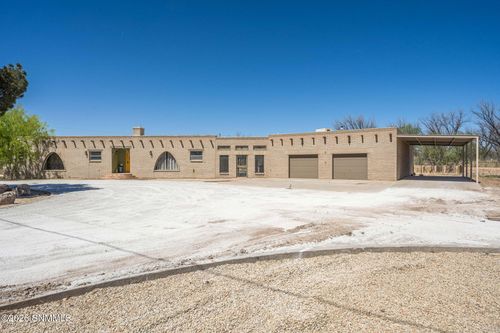 1032 Carver Rd, Las Cruces, NM, 88005-3559 | Card Image
