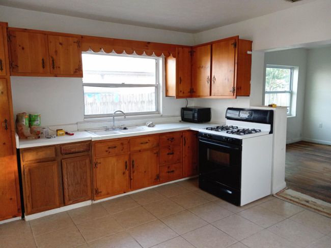 347 W Merritt Ave, Home with 0 bedrooms, 0 bathrooms and 4 parking in Merritt Island FL | Image 5