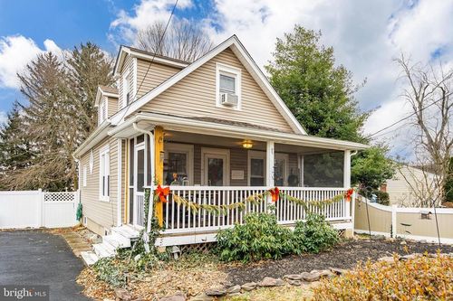 174 Crest Ave, Hamilton, NJ, 08690-2104 | Card Image