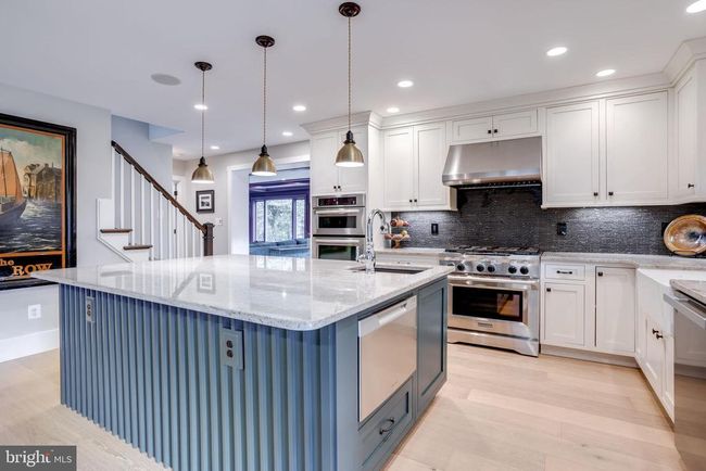 3912 Millcreek Dr, House other with 5 bedrooms, 5 bathrooms and null parking in ANNANDALE VA | Image 8