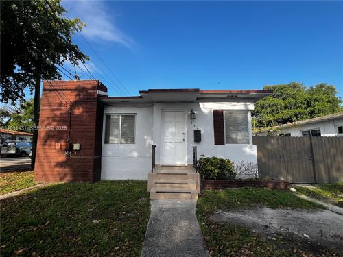 550-550 Sw 16th Ave, Miami, FL, 33135 | Card Image