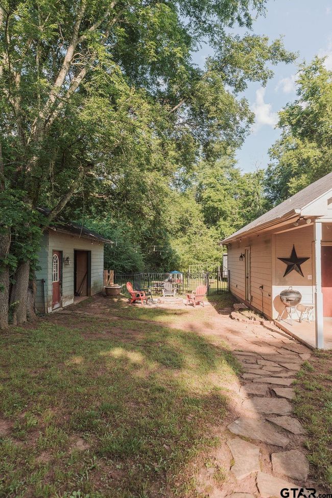 19940 Fm 2493, House other with 4 bedrooms, 3 bathrooms and null parking in Flint TX | Image 43