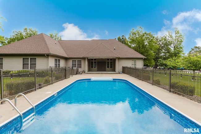 2730 Kokopelli Dr, House other with 4 bedrooms, 3 bathrooms and null parking in Marion IL | Image 14