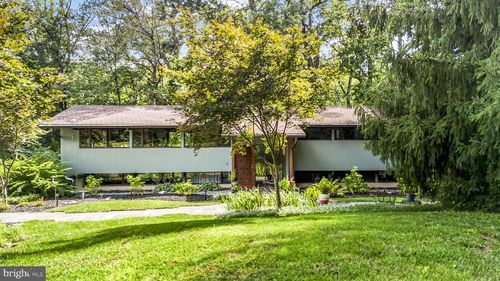 120 Round Hill Rd, Kennett Square, PA, 19348-2608 | Card Image