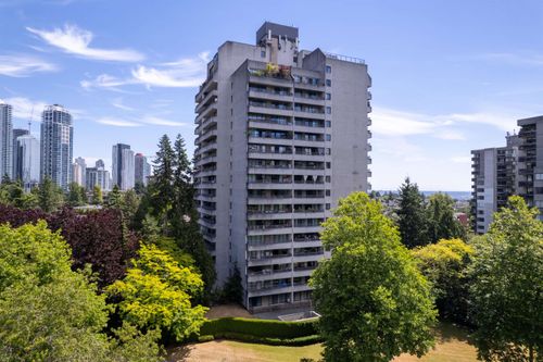 908-6595 Willingdon Ave, Burnaby, BC, V5H4E5 | Card Image