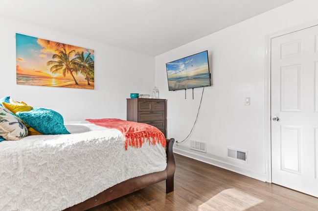 421 S Robert Street-15.jpg | Image 15