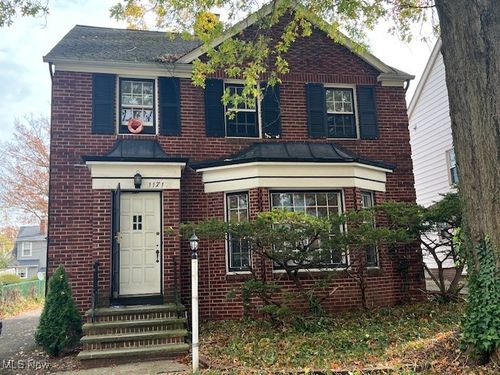 1171 Pennfield Rd, Cleveland Heights, OH, 44121-1577 | Card Image
