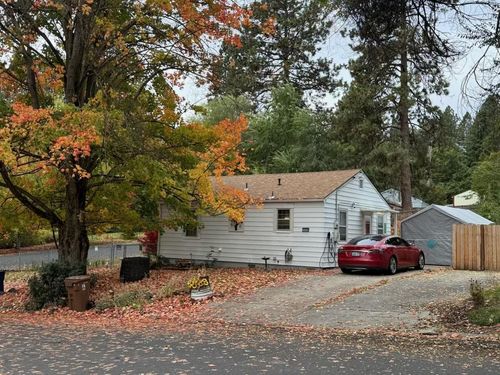 3240 W Trinity Cir, Spokane, WA, 99224-2200 | Card Image
