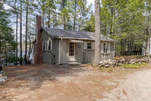 22 Pine St, Nottingham, NH, 03290-6007 | Card Image