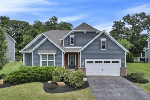 2442 Edgehill Dr, Powell, OH, 43065-1000 | Card Image