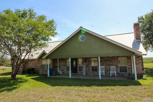 389 County Road 401, Three Rivers, TX, 78071-3239 | Card Image