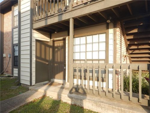 unit-204-2944 Manhattan Blvd, Harvey, LA, 70058-5555 | Card Image