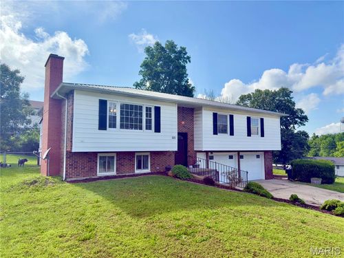 105 June St, Saint Robert, MO, 65584-4642 | Card Image