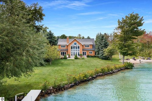 3930 Thierry Cir, Kewadin, MI, 49648-9404 | Card Image