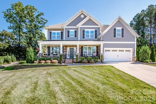 126 Bedford Ln, Mooresville, NC, 28115-7197 | Card Image