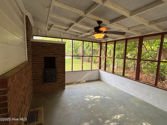 403 John Mcqueen Rd, House other with 3 bedrooms, 2 bathrooms and null parking in Aberdeen NC | Image 6
