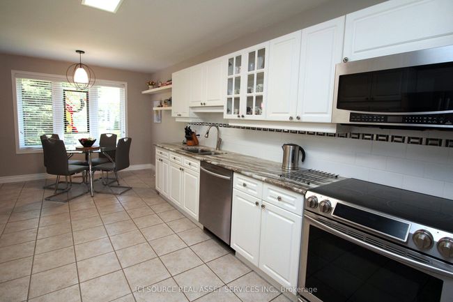 2 Wilmot Creek Dr, House other with 3 bedrooms, 2 bathrooms and 2 parking in Newcastle ON | Image 6
