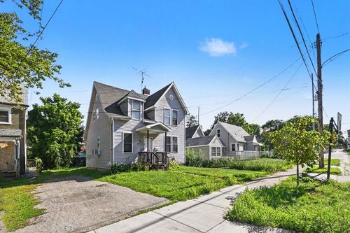 908 W Lapeer St, Lansing, MI, 48915-1948 | Card Image