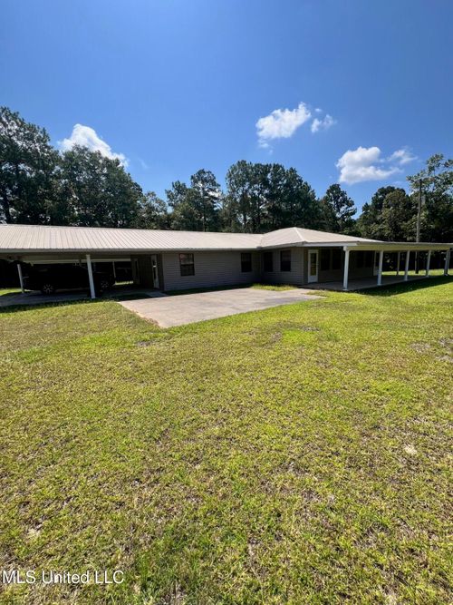 78 Timber Ridge Rd, Wiggins, MS, 39577-9635 | Card Image