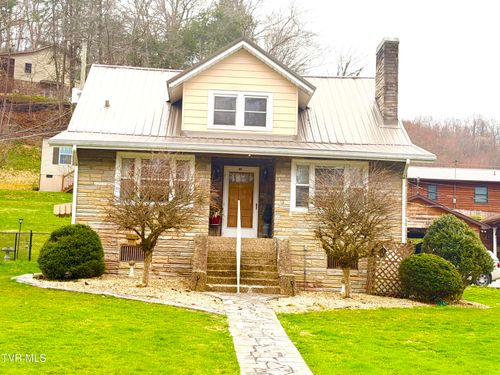 130 Chatham Drive, Clintwood, VA, 24228 | Card Image