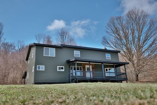 19466 Elgin Rd, Corry, PA, 16407-7324 | Card Image
