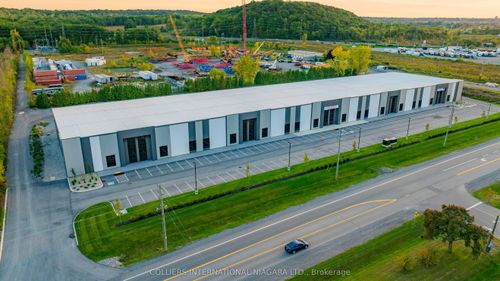 3-7-683 York Rd, Niagara On The Lake, ON, L0S1J0 | Card Image