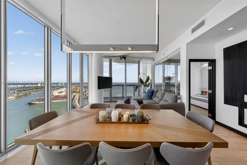 5508-888 Biscayne Blvd, Miami, FL, 33132-1548 | Card Image