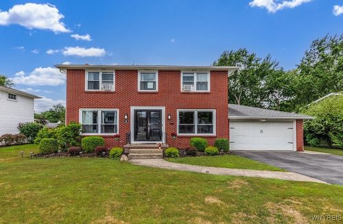 69 Culpepper Rd, Amherst, NY, 14221-3641 | Card Image