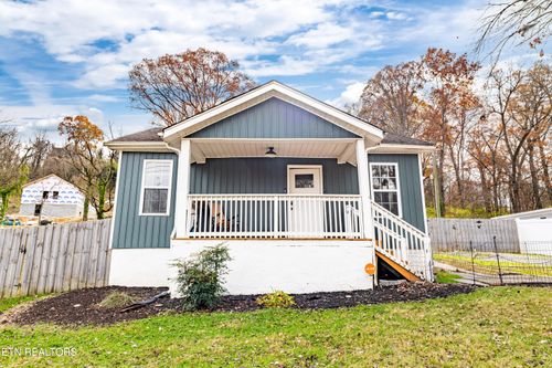 4224 Ivy Ave, Knoxville, TN, 37914-4813 | Card Image