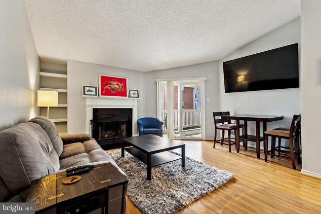 APT-303A - 1533 Lincoln Way, Condo with 1 bedrooms, 1 bathrooms and null parking in MCLEAN VA | Image 4