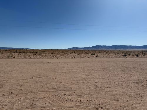 1 Jacinto St, Veguita, NM, 87062-7008 | Card Image
