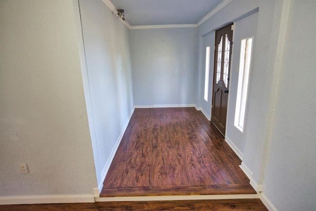 1303 Mac Dr, House other with 4 bedrooms, 2 bathrooms and 2 parking in Sweeny TX | Image 4