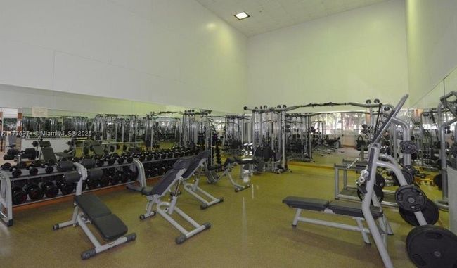 APT-2001 - 4000 Towerside Ter, Condo with 2 bedrooms, 2 bathrooms and null parking in Miami FL | Image 56
