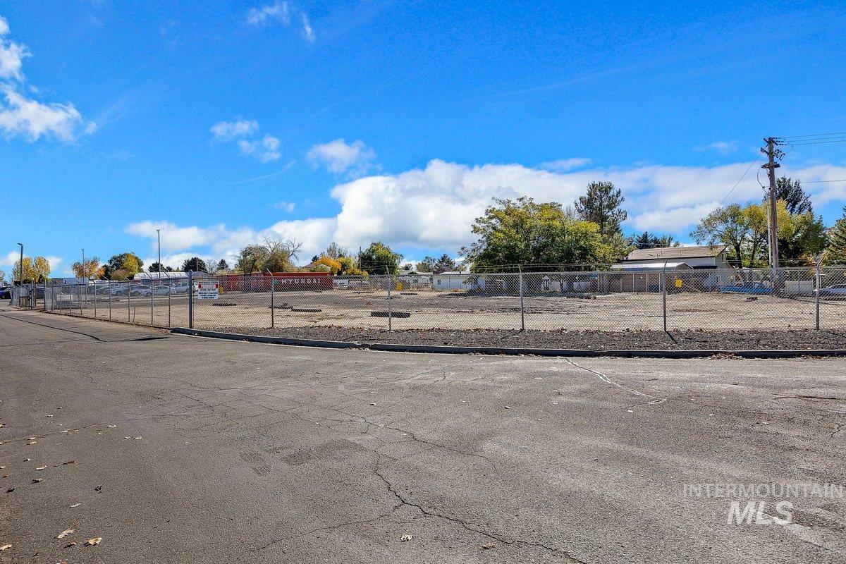 621 Washington St S, Twin Falls, ID 83301
