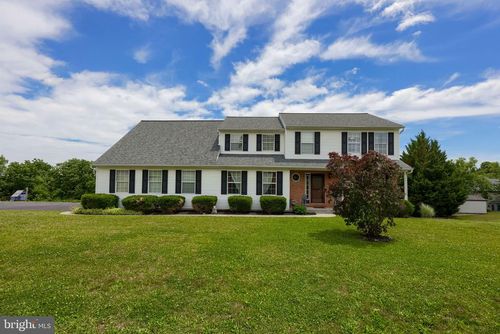 2455 Brandywine Ln, YORK, PA, 17404-1357 | Card Image