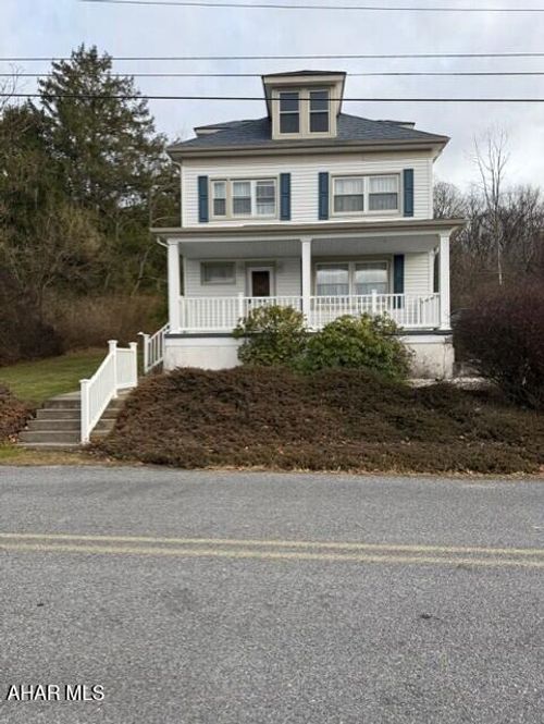 703 Mountain Ave, Altoona, PA, 16602-6609 | Card Image