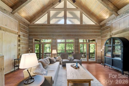 170 Cradling Cv, Waynesville, NC, 28785-6107 | Card Image