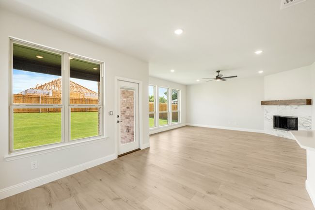 1604 Olivia Dr, House other with 4 bedrooms, 4 bathrooms and null parking in Trenton TX | Image 16