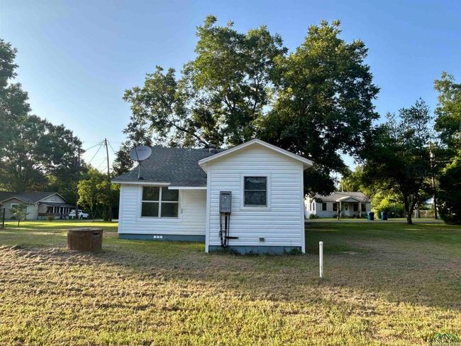 2400 Holmes Rd, House other with 2 bedrooms, 1 bathrooms and null parking in Marshall TX | Image 21